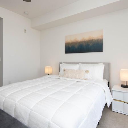 Centrally Located Apartments With Free Parking Glendale Eksteriør bilde